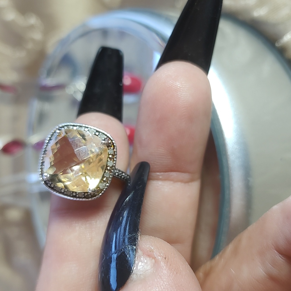 BBJ citrine ring